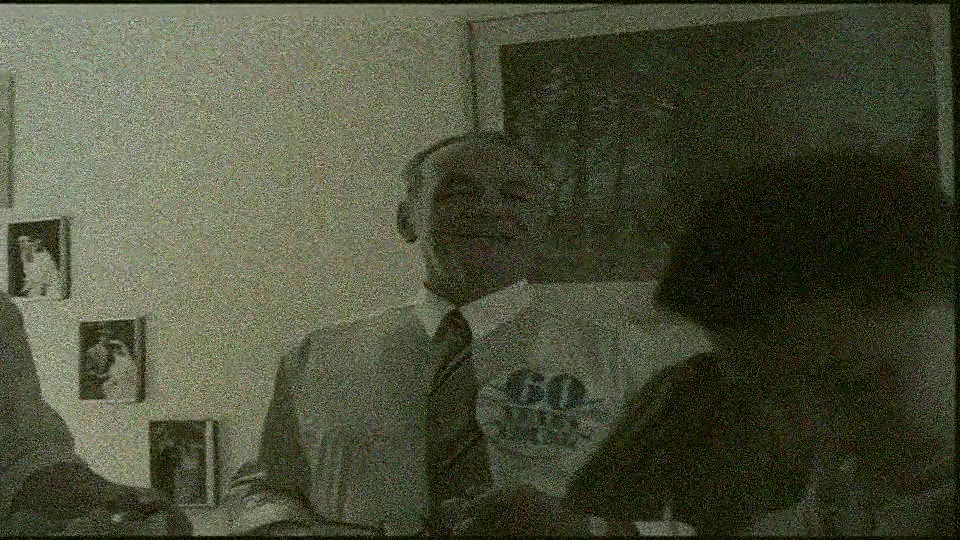 Steg 2 — 1200 DPI flatbäddsskanning på Epson V850